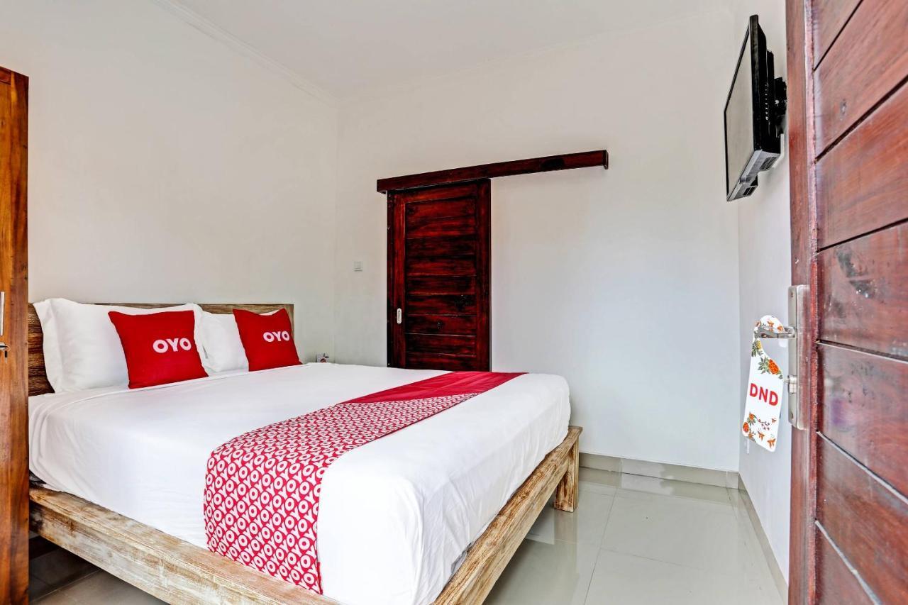 Oyo 91080 Kubu D&D Guesthouse Seminyak Eksteriør bilde