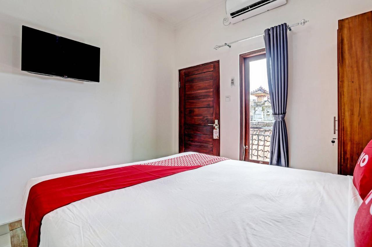 Oyo 91080 Kubu D&D Guesthouse Seminyak Eksteriør bilde